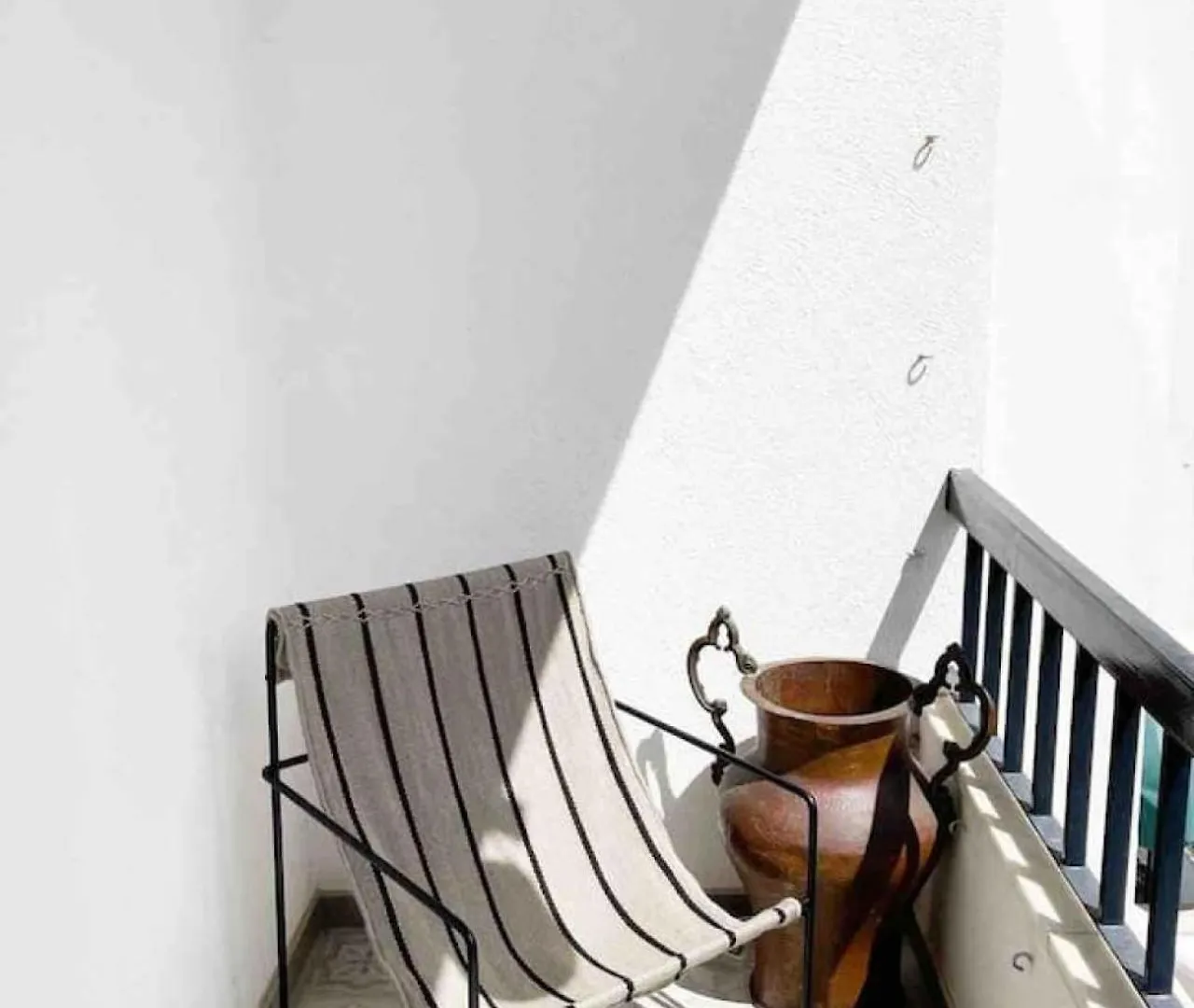 Moorish Magic In Monte Estoril-500M To The Beach Apartment Estoril