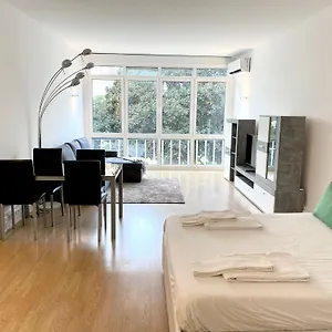 Apartamento 2 & 5- Side Casino Garden, Estoril